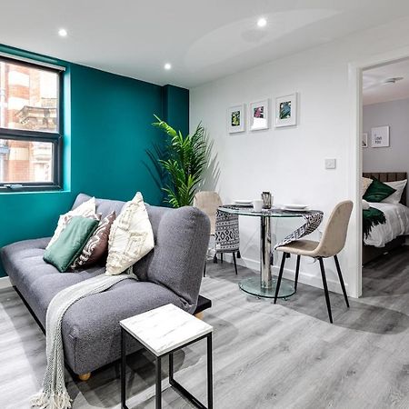 Cosy Modern Apt In Heart Of Stockport - Sleeps 4 Apartment Ngoại thất bức ảnh