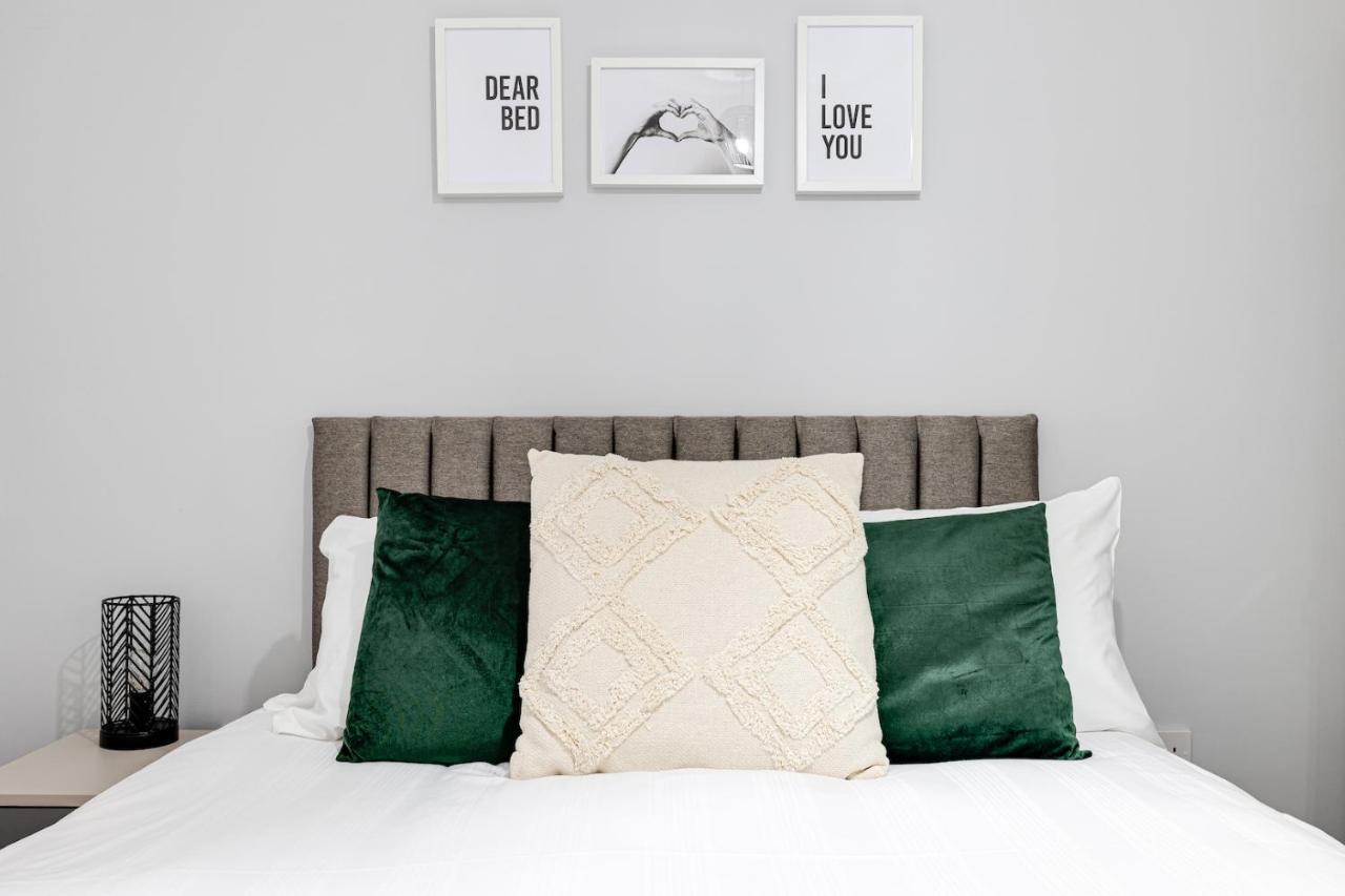 Cosy Modern Apt In Heart Of Stockport - Sleeps 4 Apartment Ngoại thất bức ảnh